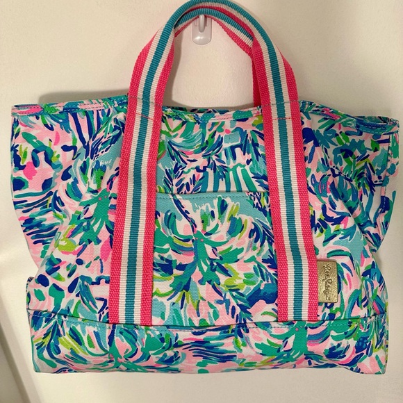 Lilly Pulitzer cabana cocktail bundle - Picture 7 of 13